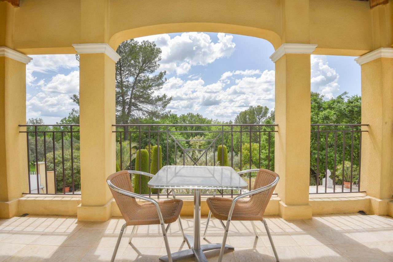 Villa Sulis ลอร์เกส ภายนอก รูปภาพ